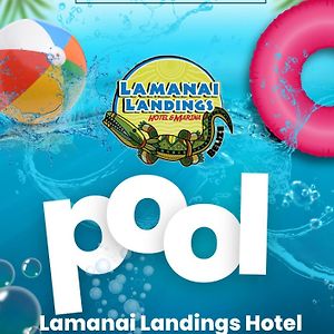 Lamanai Hotel & Marina